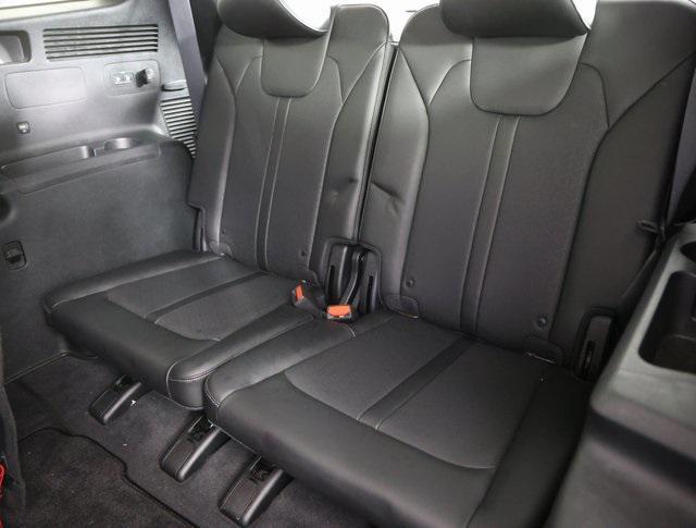 used 2022 Kia Sorento car, priced at $27,995