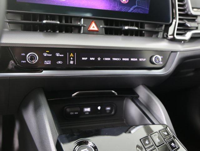new 2025 Kia Sportage Hybrid car, priced at $37,651