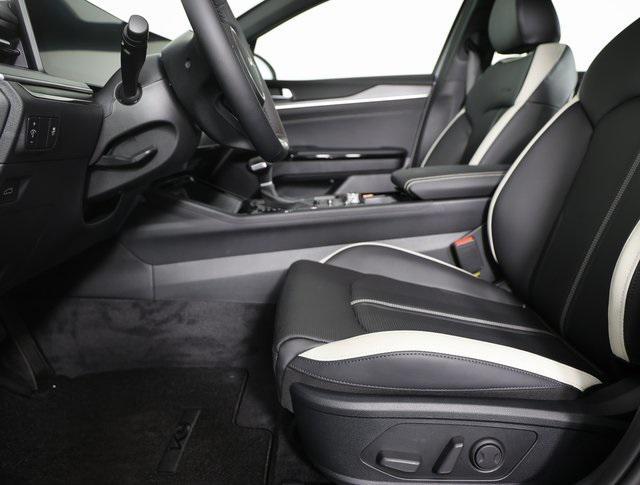 new 2025 Kia K5 car, priced at $29,288