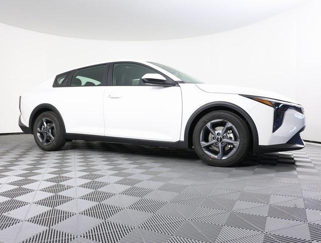 new 2025 Kia K4 car, priced at $23,569