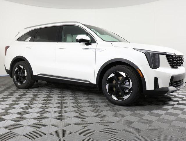 new 2025 Kia Sorento Hybrid car, priced at $45,667