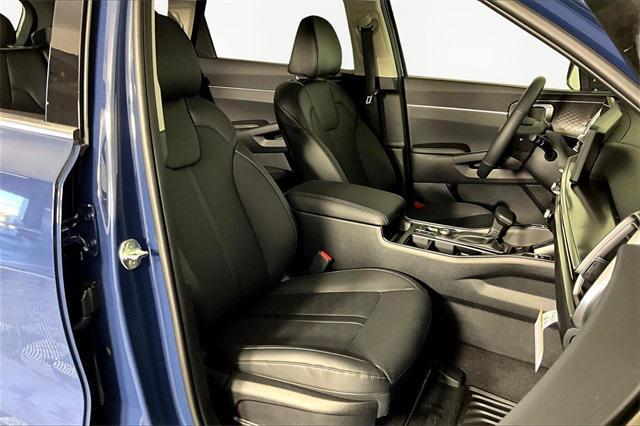 new 2026 Kia Sorento car, priced at $34,165