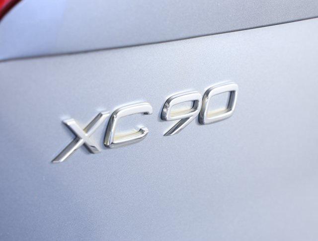 used 2020 Volvo XC90 car, priced at $18,995