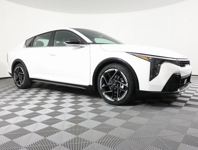 new 2025 Kia K4 car, priced at $26,121
