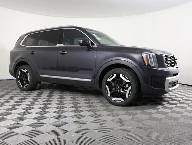 new 2025 Kia Telluride car, priced at $40,466
