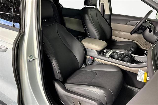 new 2026 Kia Carnival car, priced at $46,406