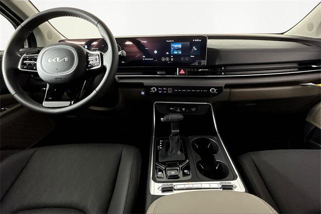 new 2026 Kia Carnival car, priced at $46,406