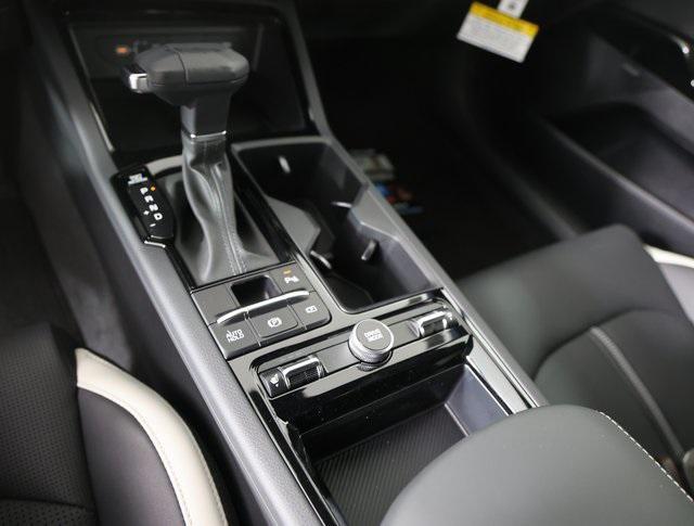 new 2025 Kia K5 car, priced at $30,404