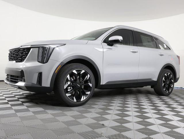 new 2025 Kia Sorento car, priced at $37,119