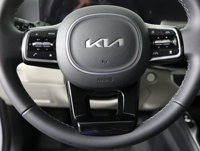 new 2025 Kia Sorento car, priced at $35,858