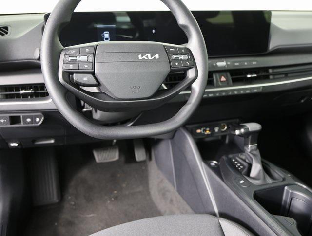new 2025 Kia K4 car, priced at $22,157