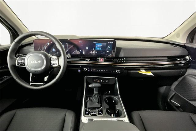 new 2026 Kia Carnival car, priced at $51,815