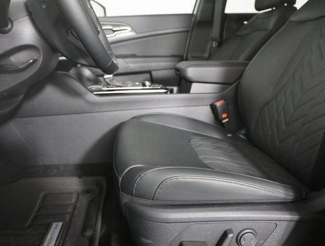 new 2025 Kia Sportage car, priced at $34,241