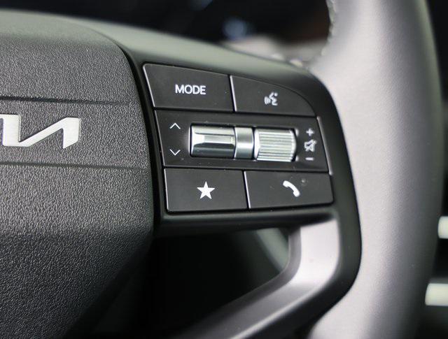 new 2025 Kia K4 car, priced at $23,913