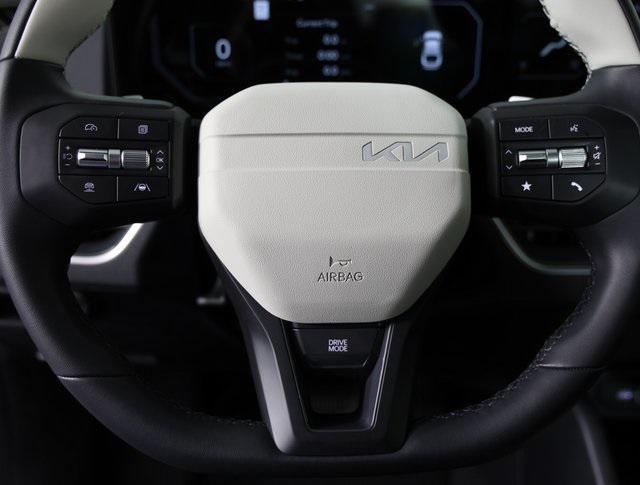 new 2025 Kia K4 car, priced at $26,095