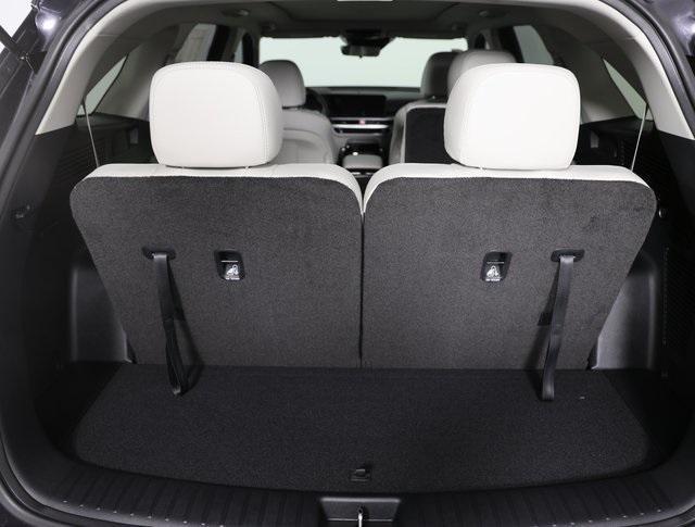 new 2025 Kia Sorento car, priced at $36,255