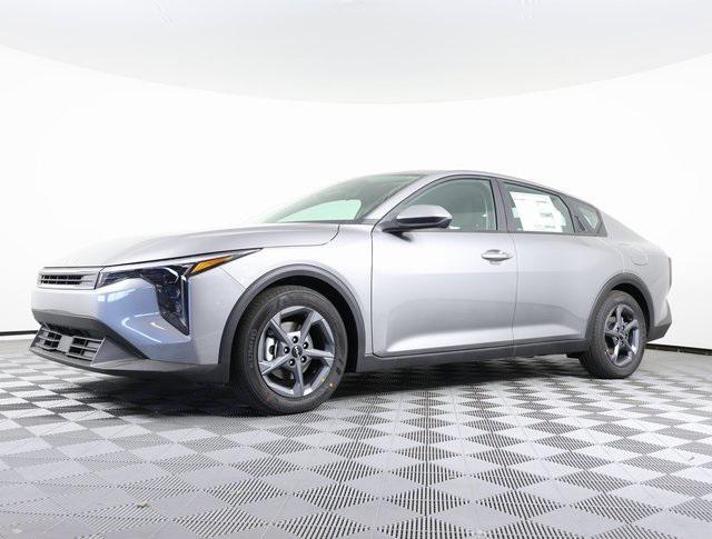 new 2025 Kia K4 car, priced at $23,182