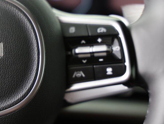 new 2025 Kia Carnival Hybrid car, priced at $53,892