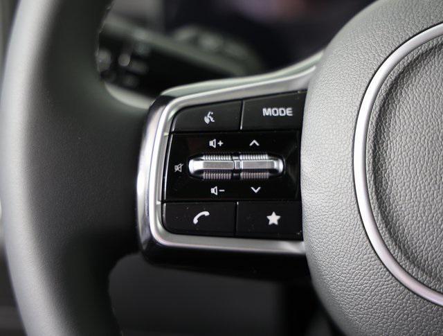 new 2025 Kia Sorento car, priced at $35,195