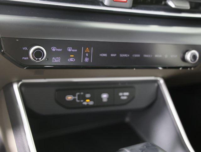 new 2026 Kia Carnival car, priced at $38,744