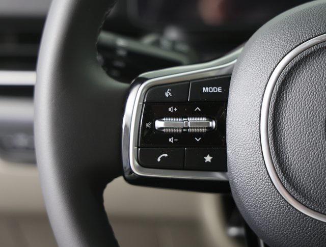 new 2026 Kia Carnival car, priced at $38,744