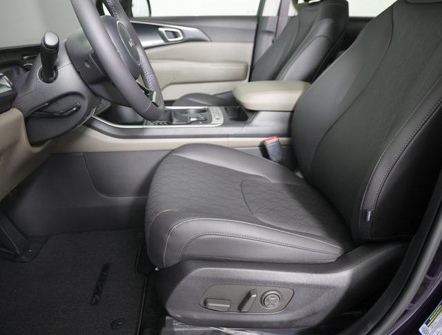 new 2026 Kia Carnival car, priced at $38,744