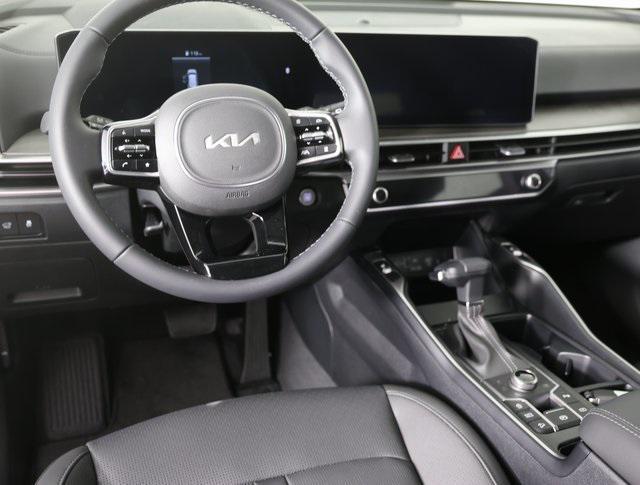 new 2025 Kia Sorento car, priced at $40,231