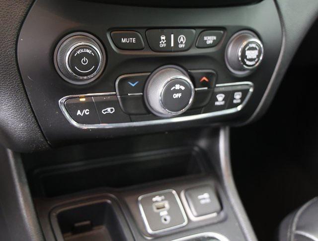 used 2019 Jeep Cherokee car, priced at $15,995