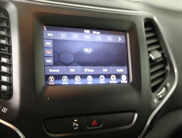 used 2019 Jeep Cherokee car, priced at $15,995