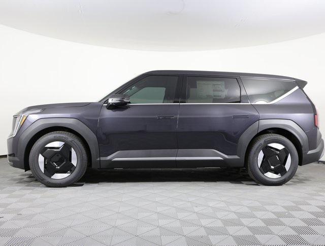 new 2026 Kia EV9 car, priced at $55,790
