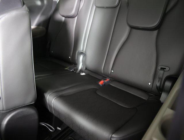new 2026 Kia Carnival Hybrid car, priced at $45,415
