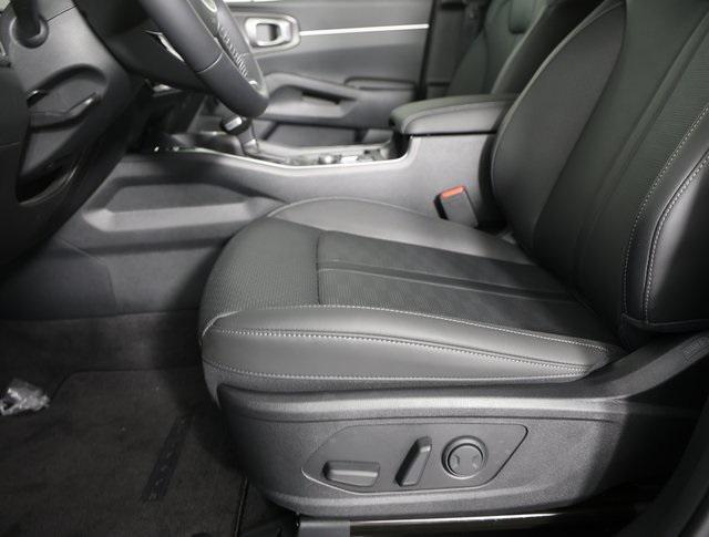 new 2025 Kia Sorento car, priced at $33,271