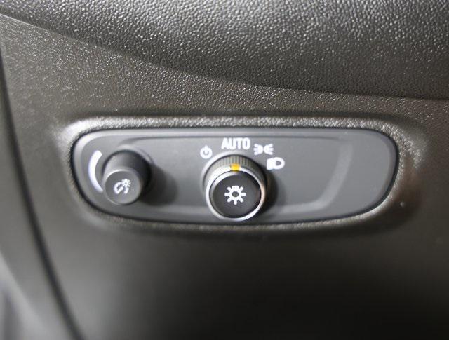 used 2022 Chevrolet Equinox car, priced at $21,495