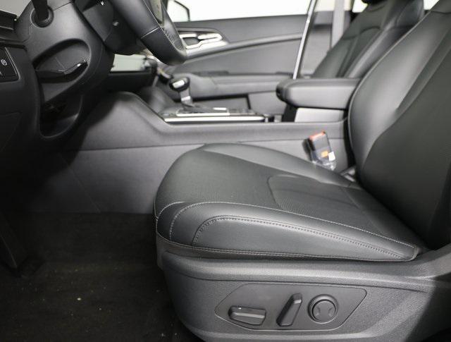 new 2026 Kia Sportage car, priced at $35,133
