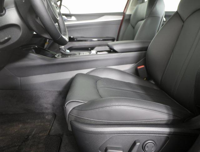used 2025 Kia K5 car, priced at $30,995