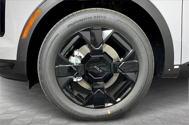 new 2026 Kia Sportage car, priced at $34,182