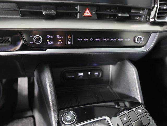 used 2025 Kia Sportage car, priced at $29,495