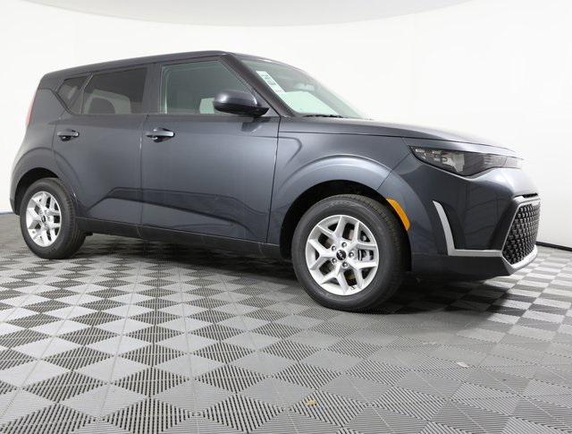 new 2025 Kia Soul car, priced at $20,494