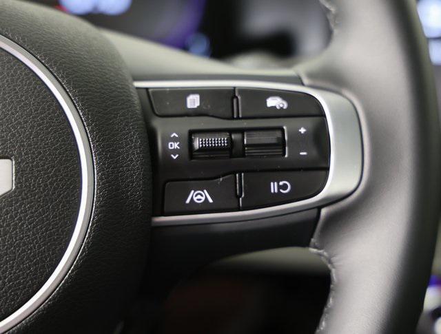 new 2025 Kia Sportage car, priced at $33,147