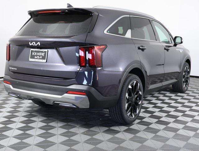 new 2025 Kia Sorento car, priced at $36,960