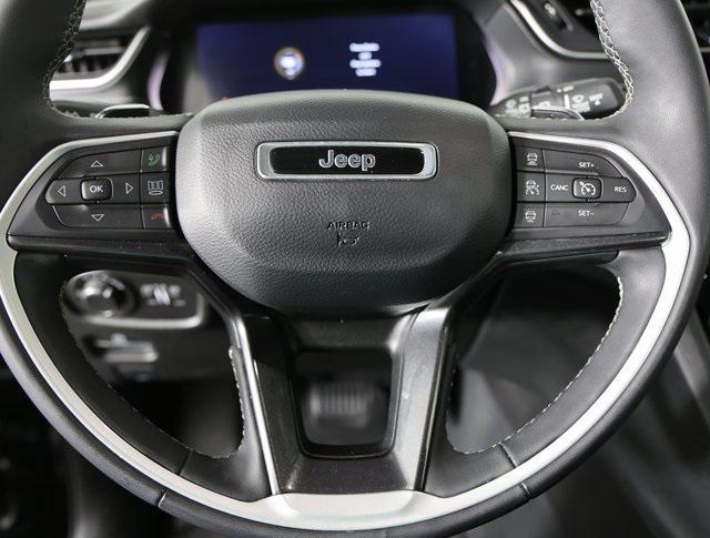 used 2023 Jeep Grand Cherokee car, priced at $31,495