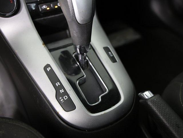 used 2016 Chevrolet Cruze Limited car, priced at $5,995