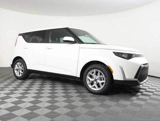 new 2025 Kia Soul car, priced at $24,107