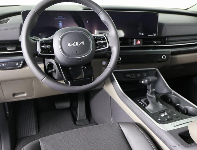 new 2026 Kia Carnival car, priced at $40,690