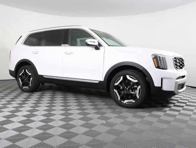 new 2025 Kia Telluride car, priced at $40,956