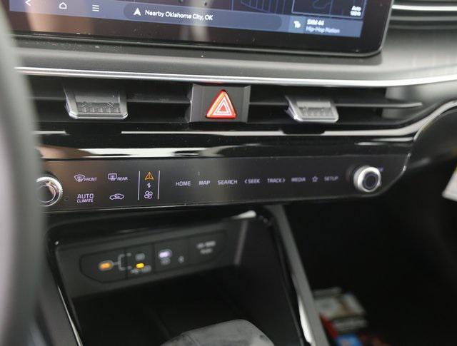 new 2025 Kia K5 car, priced at $30,404