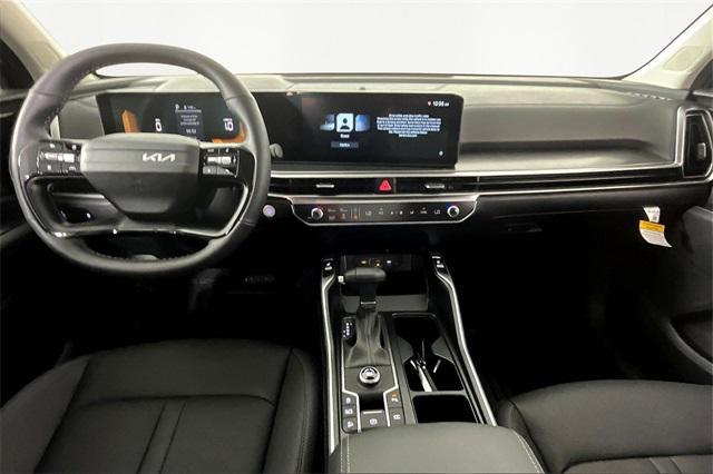 new 2026 Kia Sorento car, priced at $35,800