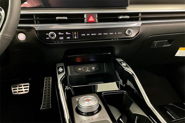 new 2026 Kia Sorento Hybrid car, priced at $46,695