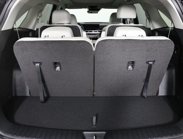 new 2025 Kia Sorento car, priced at $39,653