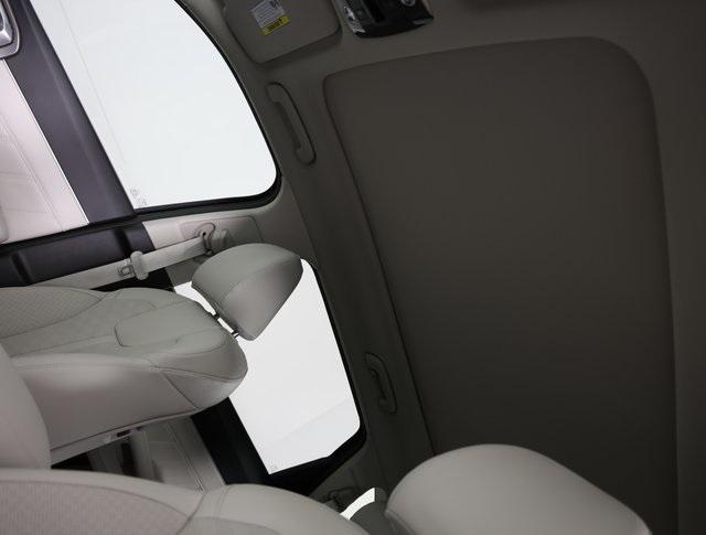 new 2025 Kia Sorento car, priced at $39,653
